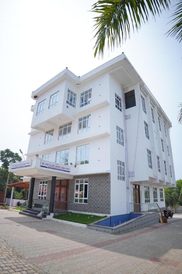 Nts Sagar Yatri Nivas Hotel Кундапур Екстериор снимка