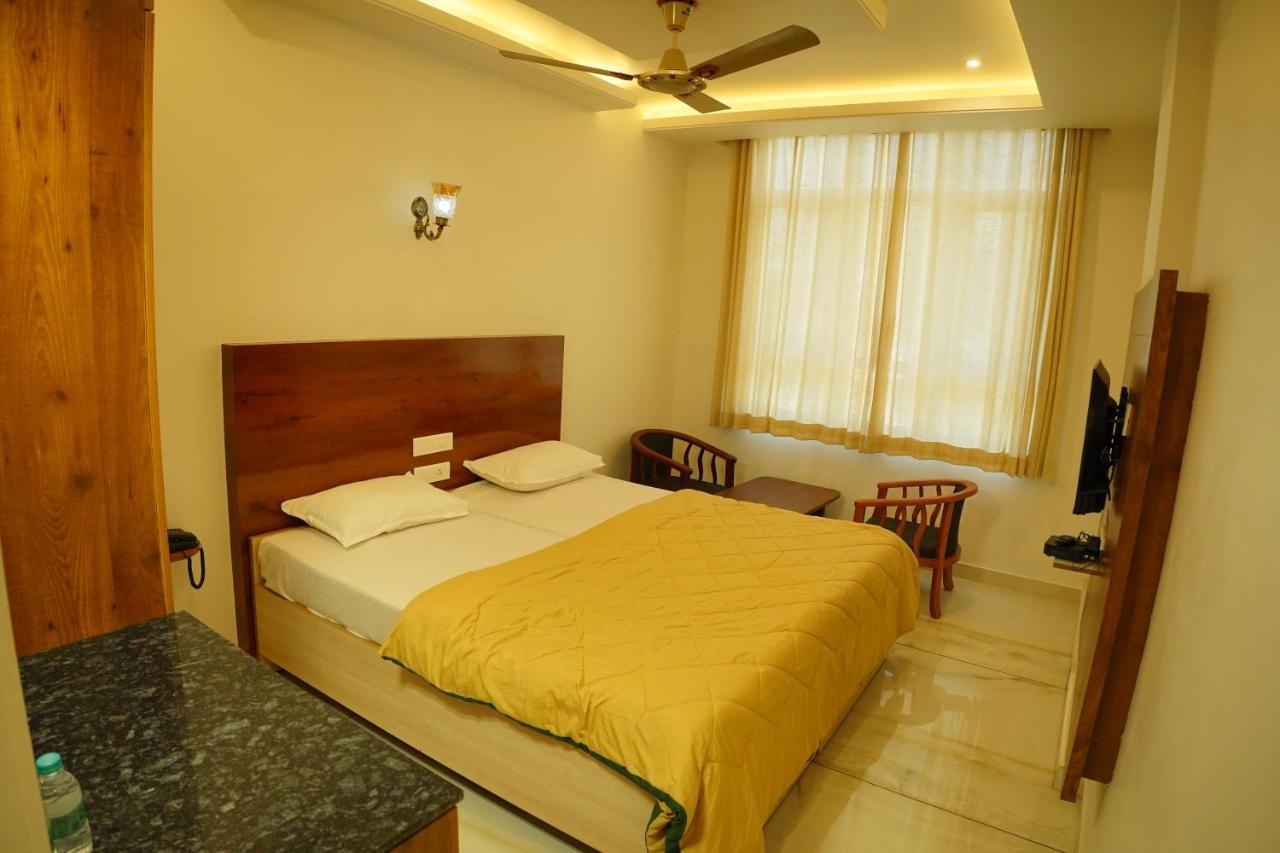 Nts Sagar Yatri Nivas Hotel Кундапур Екстериор снимка